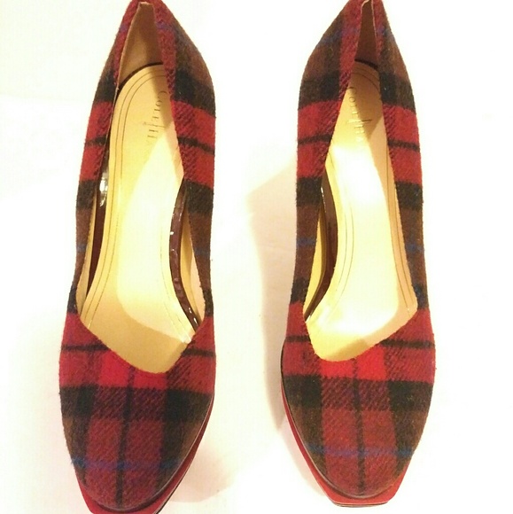 Cole Haan Nike Air Red Plaid Pumps - Picture 5 of 7